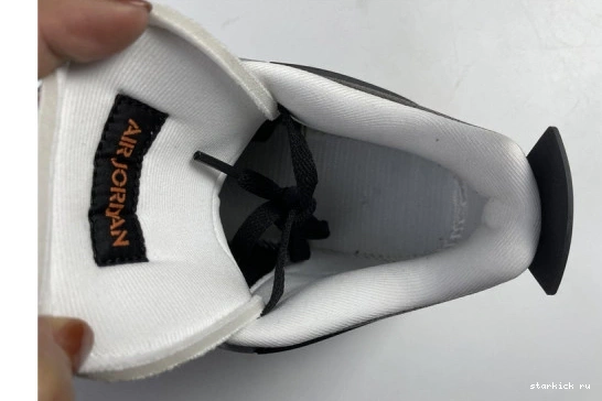 Air Retro (W) CW7183 4 100 Starfish CW7183-100 Jordan 0728
